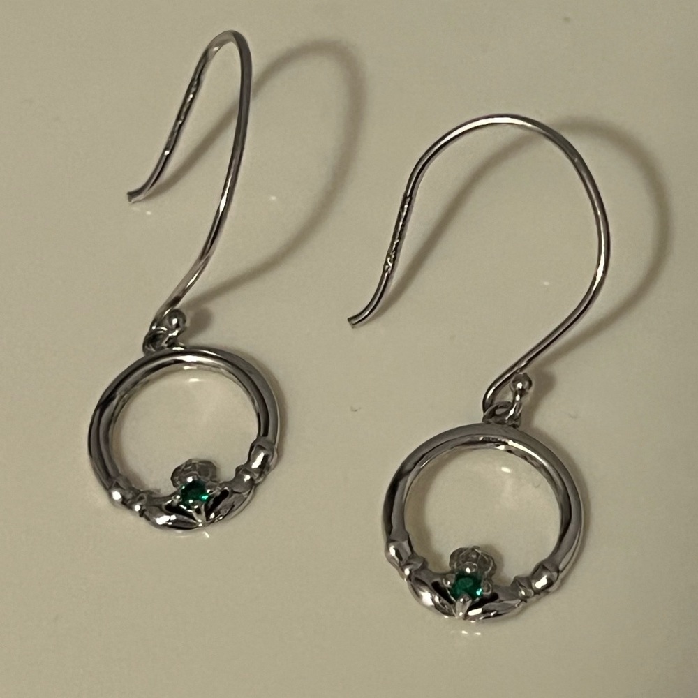 Sterling silver earrings tiny gem - Picture 4 of 7